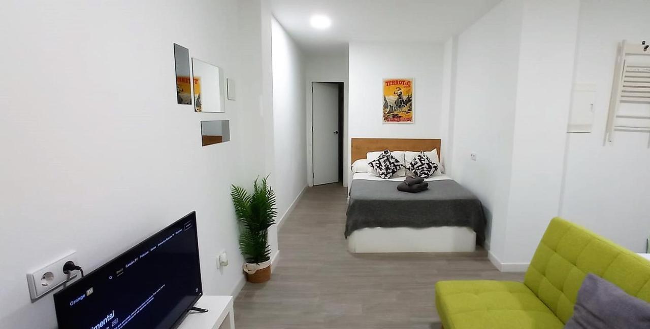 Apartamento Interior En El Absoluto Centro Ba Алхесирас Екстериор снимка